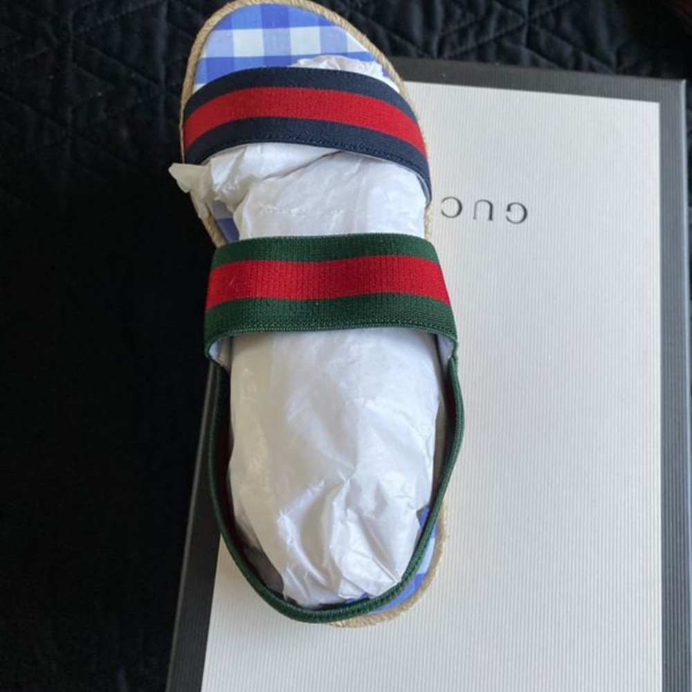 Gucci sandals